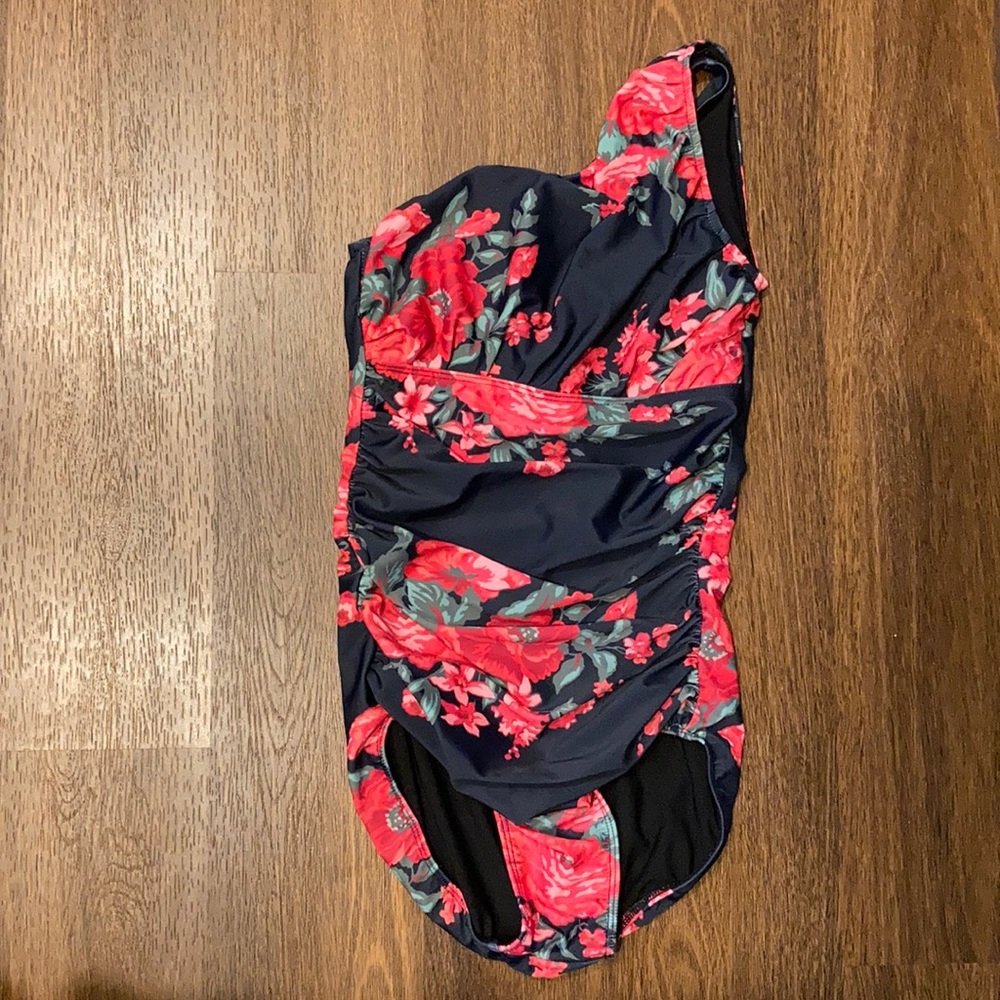 Albion Fit Swimsuit XS